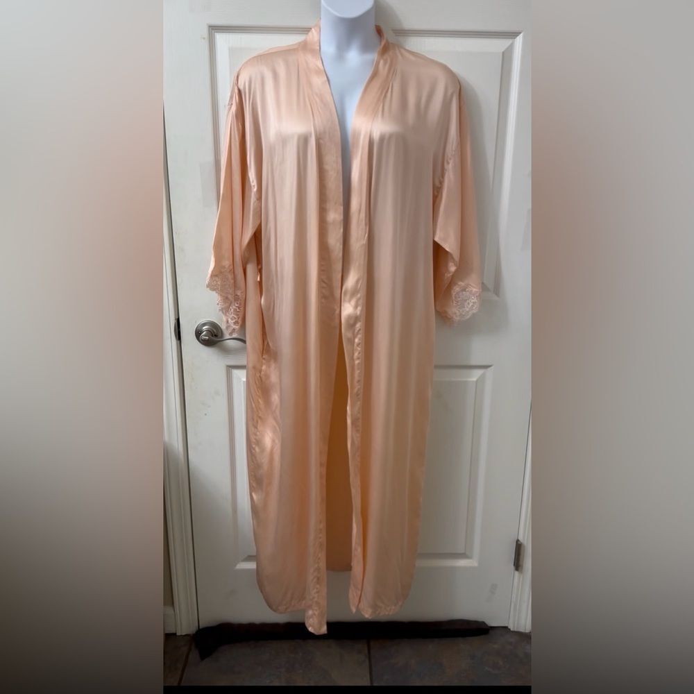 Vintage Victoria secret gold label silk with Lace-Trim Long Robe in Blush size L